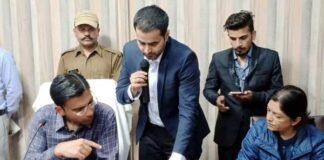 नैनीताल: डीएम की पहल पर ओखलकांडा और बेतालघाट में शुरु होगी टेलीमेडिसिन सेवा Telemedicine-service