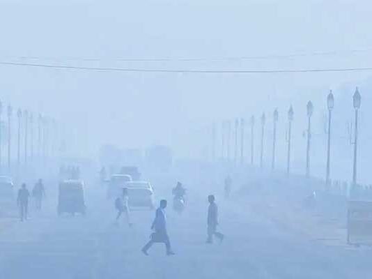 दिल्ली-एनसीआर में खतरनाक प्रदूषण के चलते 15 नवंबर तक स्कूल बंद करने के निर्देश pollution-in-delhi-ncr