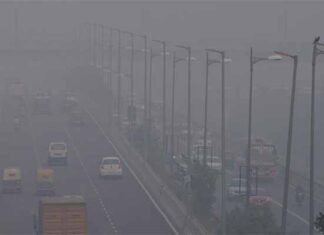 दिल्ली-एनसीआर में खतरनाक प्रदूषण से हेल्थ इमरजेंसी घोषित, 5 नवंबर तक सभी स्कूल बंद pollution