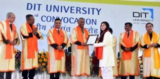 डीआईटी विश्वविद्यालय के दीक्षांत समारोह में 1527 बच्चों को मिली उपाधियां DIT-University-convocation