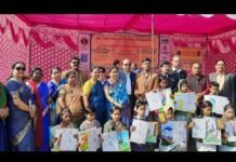 विश्व विकलांग दिवस के अवसर पर नोएडा स्टेडियम में अंतर विद्यालय चित्रकला प्रतियोगिता Inter School Painting Competition