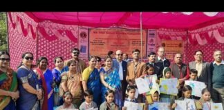 विश्व विकलांग दिवस के अवसर पर नोएडा स्टेडियम में अंतर विद्यालय चित्रकला प्रतियोगिता Inter School Painting Competition