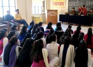 राजकीय महाविद्यालय पौखाल में छात्राओं के लिए आत्मरक्षा संबंधी कार्यशाला आयोजित Self-defense-workshop