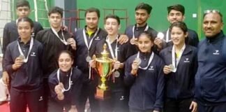 उत्तराखंड की जूनियर बैडमिंटन टीम ने नेशनल चैंपियनशिप 2019 में रचा इतिहास Uttarakhand-Junior-badminton team wins silver medal