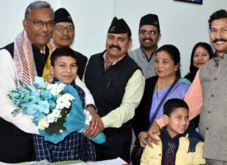 उत्तराखंड : कक्षा 6 के छात्र अद्वैत ने हवा से चलने वाली बाइक बनाई,मुख्यमंत्री ने दी बधाई adwet-chhetri