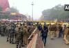 नागरिकता संशोधन कानून पर दिल्ली में बवाल, 17 मेट्रो स्टेशन बंद किये, कई जगहों पर मोबाइल सेवाएं भी बंद caa-protest-in-delhi