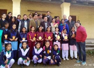 ब्लॉक स्तरीय विज्ञान क्विज प्रतियोगिता में GGIC श्रीनगर रहा प्रथम science-quiz