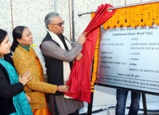 उत्तराखंड : मुख्यमंत्री ने सचिवालय परिसर में सोलर पैनल का किया लोकार्पण solar-panel-uttarakhand