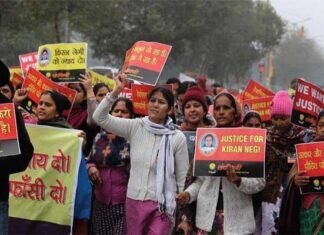 उत्तराखंड की दामिनी के हत्यारों को फांसी देने की मांग को लेकर उत्तराखंडी समाज फिर उतरा सड़कों पर uttarakhand-ekta-manch