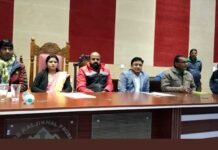 कल्जीखाल ब्लॉक की प्रथम बीडीसी बैठक बर्फबारी की भेंट चढ़ी BDC-meeting-of-Kaljikhal-block