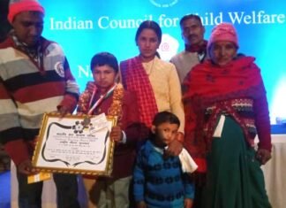 उत्तराखंड की बहादुर बेटी राखी रावत को मिला राष्ट्रीय वीरता पुरस्कार, आदमखोर तेंदुए से बचाई थी छोटे भाई की जान National Bravery Award rakhi rawat