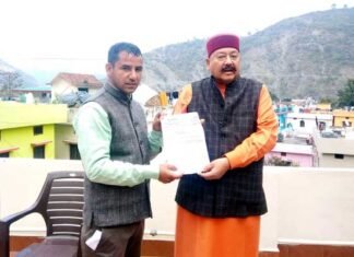 चार महीने से बंद पड़ी पोखड़ा-दिल्ली रोडवेज सेवा को शुरू करने हेतु पर्यटन मंत्री को दिया ज्ञापन Pokhara-Delhi-Roadways-service