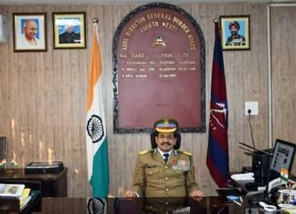 श्रीनगर गढ़वाल: एडीजी अनिल कुमार को अति विशिष्ट सेवा मेडल से नवाजे जाने कीघोषणा पर क्षेत्रवासियों में ख़ुशी की लहर adg-anil-kumar-ati-vishisht seva medal