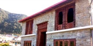खिर्सू में पहाड़ी शैली का होम स्टे “बासा” बनकर तैयार, ग्वाड़ गाँव की महिला समूहों द्वारा किया जायेगा संचालन Hill style home stay basa ready in Khirsu