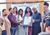 ‘एक शाम-क़ैफी आज़मी के नाम’ कार्यक्रम में ग़ज़ल गायिका डॉ. मालविका हरिओम ने बाँधा समा dr-malvika