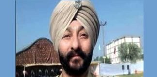 राष्ट्रपति मेडल से सम्मानित डीएसपी आतंकियों के साथ गिरफ्तार, खूंखार आंतकियों को दिल्ली पहुंचाने के लिए की थी डील dsp devendra singh j&k police