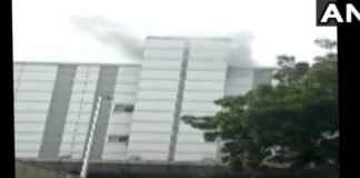 नोएडा के ESI अस्पताल में भीषण आग, मरीजों को किया गया दूसरी जगह शिफ्ट. fire-in-esi-hospital-noida