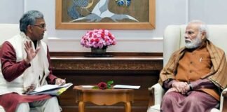 सीएम त्रिवेन्द्र ने पीएम मोदी से भेंट कर हरिद्वार महाकुम्भ 2021 की तैयारियों की जानकारी दी CM Trivendra met PM Modi and informed about the preparations for Haridwar Mahakumbh 2021