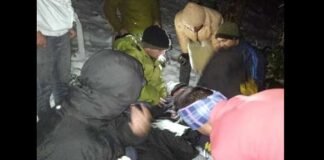 उत्तराखंड : बर्फबारी के कारण जंगल में रास्ता भटक गए 7 छात्रों में से एक की मौत student died in uttarakashi forest