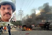 दिल्ली में CAA के विरोध में भड़की हिंसा, हेड कांस्टेबल की मौत, डीसीपी की गाड़ी में लगाई आग CAA-protest-in-Delhi