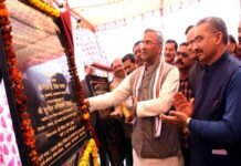 मुख्यमंत्री ने डोईवाला के नत्थनपुर में किया नलकूपों का शिलान्यास एवं लोकार्पण CM inaugurated tubewells in Nathpur of Doiwala