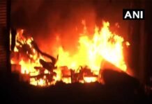 दिल्ली हिंसा में अब तक 13 की मौत, CBSE ने उत्तर पूर्वी दिल्ली में कल होने वाली 10-12वीं की परीक्षाएं स्थगित की delhi-caa-violence