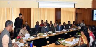 मुख्यमंत्री ने की मनरेगा के कार्यां की समीक्षा, पलायन प्रभावित क्षेत्रों में विशेष ध्यान देने की बात कही manrega