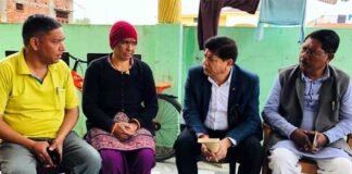 गढ़वाल राइफल्स के लापता सैनिक राजेंद्र सिंह के परिवार का हाल जानने पहुंचे मुख्यमंत्री के विशेषकार्याधिकारी धीरेन्द्र पंवार missing-soldiers-Rajendra-S