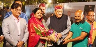 मुंबई कौथिग 2020 में पहुँचे भोलेजी महाराज एवं माता मंगला जी और अधिवक्ता संजय दरमोड़ा mumbai-kauthig 2020