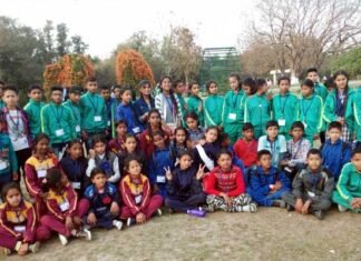 राष्ट्रीय आविष्कार अभियान के तहत पौड़ी के विभिन्न ब्लॉकों के 135 विद्यार्थियों ने उत्तराखंड से लेकर चंडीगढ़ तक किया भ्रमण 135 students from Pauri visited Chandigarh as part of the National Invention Campaign