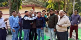 सतपुली में जनरल ओबीसी कर्मचारियों ने होली खेलकर मनाया जश्न Reservation-ended-in-promot