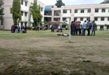 गढ़वाल विवि श्रीनगर के हॉस्टल में होली खेलने के दौरान दो छात्र गुटो में मारपीट birla-hostel-srinagar-garhwal