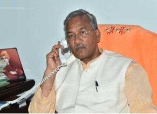मुख्यमंत्री ने आदेशों की अवहेलना पर लो.नि.वि के अधिशासी अभियन्ता को किया निलम्बित cm-trivendra