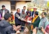 दिल्ली दंगे में मारे गए दिलवर नेगी के परिवार को उत्तराखंड सरकार ने दी पांच लाख रुपये की सहायता राशि दिल्ली दंगे में मारे गए दिलवर नेगी के परिवार को उत्तराखंड सरकार ने दी पांच लाख रुपये की सहायता राशि