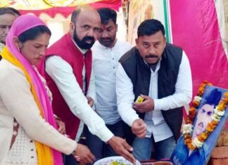 शहीदी दिवस पर ऑपरेशन रक्षक के रणबाकुरे शहीद मुकेश पांडे को किया याद martyrs-mukesh-pandey