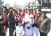 सतपुली के होली के हुल्यारों ने आसपास के क्षेत्रों में पारंपरिक खड़ी होली के गीतों से छठा बिखेरी satpuli-ki-holi