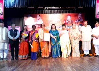 अंतर्राष्ट्रीय महिला दिवस पर पहाड़ की बेटी ब्वारियों को शैलश्री सम्मान से नवाजा shailshri-award-uttarakhand