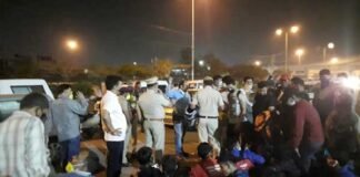 समाजसेवी विनोद बछेती के प्रयासों से दिल्ली लॉकडाउन में फंसे उत्तराखंड के नौजवान लौटे अपने गाँव की ओर Delhi lockdown