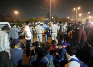समाजसेवी विनोद बछेती के प्रयासों से दिल्ली लॉकडाउन में फंसे उत्तराखंड के नौजवान लौटे अपने गाँव की ओर Delhi lockdown