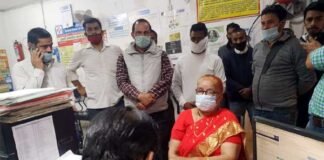 कोरोना जंग: गौचर की देवकी देवी भंडारी ने प्रधानमंत्री राहत कोष में दिए 10 लाख रुपये Gauchar's-Devaki-Devi-Bhand