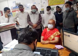 कोरोना जंग: गौचर की देवकी देवी भंडारी ने प्रधानमंत्री राहत कोष में दिए 10 लाख रुपये Gauchar's-Devaki-Devi-Bhand