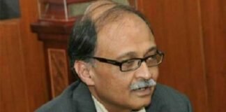 उत्तराखंड: मुख्य सचिव ने वीडियो कॉन्फ्रेंसिंग के माध्यम से कोरोना प्रभावित जनपदों के जिलाधिकारियों को दिया प्रजेंटेशन Uttarakhand Chief Secretary utpal kumar singh