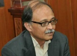 उत्तराखंड: मुख्य सचिव ने वीडियो कॉन्फ्रेंसिंग के माध्यम से कोरोना प्रभावित जनपदों के जिलाधिकारियों को दिया प्रजेंटेशन Uttarakhand Chief Secretary utpal kumar singh