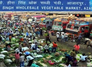 आजादपुर मंडी में सब्जी व्यापारी की कोरोना से मौत, दिल्ली में बढ़ा कोरोना संकट azadpur-sabji-mandi