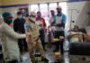 पौड़ी में आयोजित रक्तदान शिविर में युवाओं ने बढ़ चढ़ कर लिया भाग blood-donation-camp