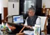 मुख्यमंत्री ने अधिकारियों के साथ प्रदेश में कोरोना वायरस से निपटने के लिए किए जा रहे कार्यों की समीक्षा की C M reviewed the work being done to tackle the corona virus in the state