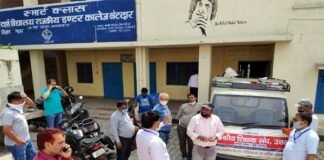 जरूरत मंदों की मदद के लिए आगे आए शिक्षक, दूसरे चरण में किया खाद्यान्न सामग्री का वितरण corona-help-by-teacaher