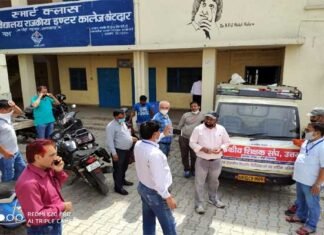 जरूरत मंदों की मदद के लिए आगे आए शिक्षक, दूसरे चरण में किया खाद्यान्न सामग्री का वितरण corona-help-by-teacaher