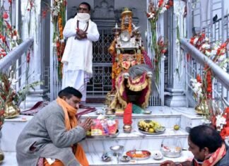 शुभ मुहूर्त में खुले गंगोत्री और यमुनोत्री धाम के कपाट, पीएम मोदी के नाम पर पहली पूजा gangotri-dham