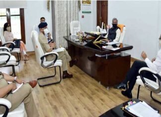 उत्तराखंड: लॉकडाउन के बीच इन 9 जिलों में कल से मिलेगी राहत, शर्तों के साथ खुलेंगी दुकानें uttarakhand-lockdown